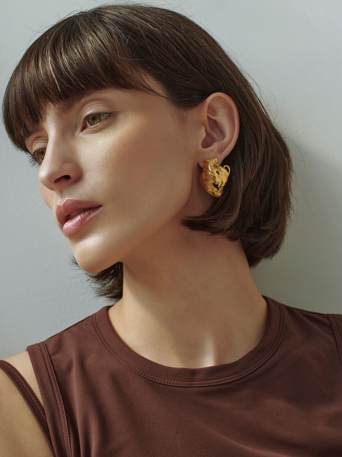 Vacation Amphora Earrings Gold