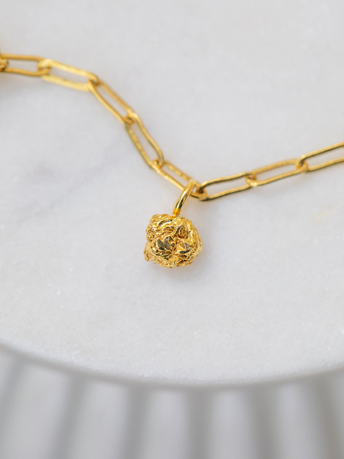 Archaic Chain Bracelet Gold