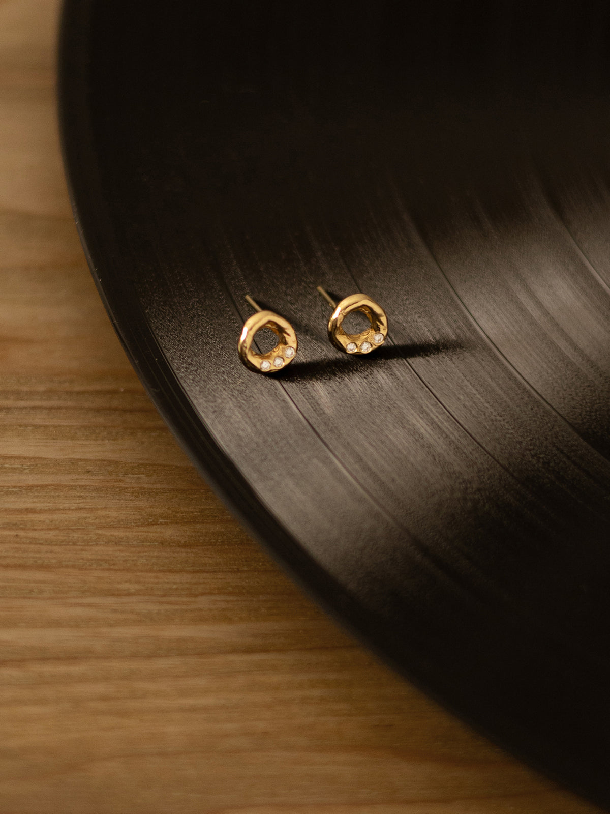 Aura Diamond Earrings 14k Gold