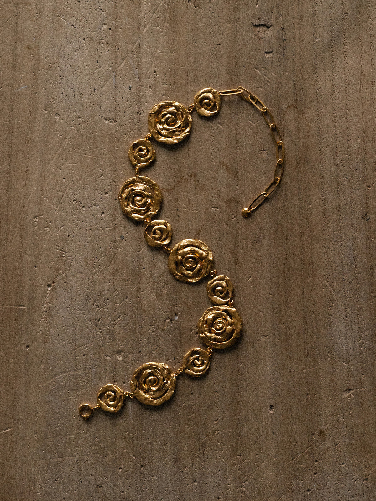 Origin Choker Gold